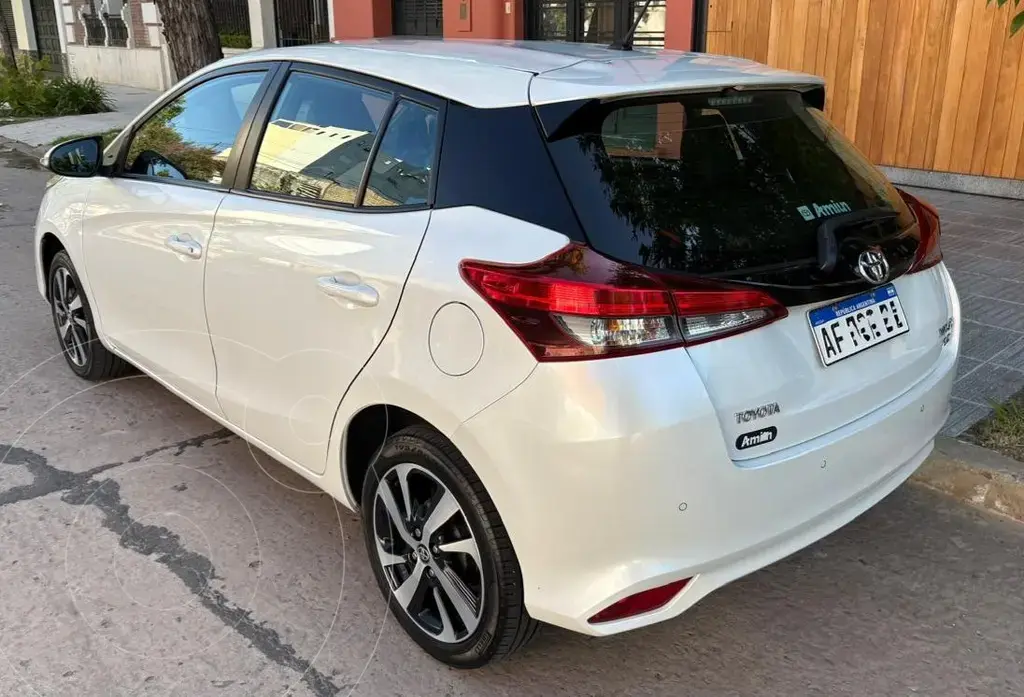Toyota Yaris 1.5 Xls Pack Cvt (1496 Cc) 2023 - foto 4