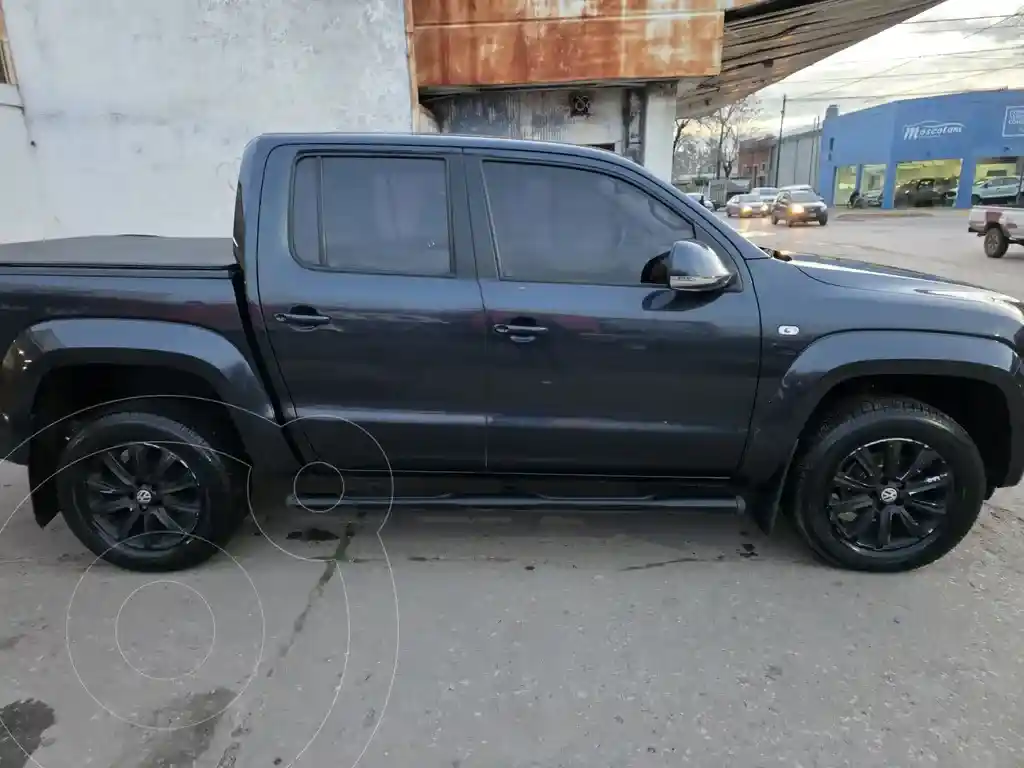 Volkswagen Amarok Dc 4X4 Highline Pack (180Cv) Aut Cuero  2016 - foto 4