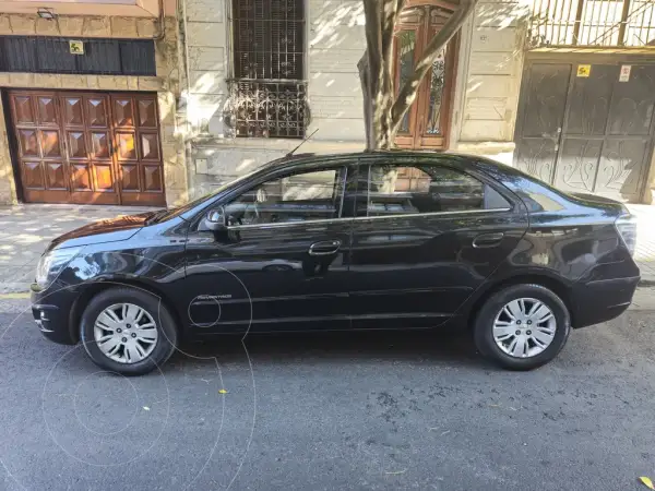 Chevrolet Cobalt 2015 - foto 1
