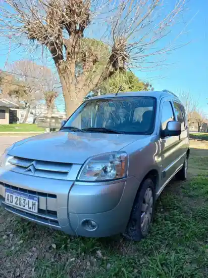 Citroën Berlingo Multispace 1.6 Hdi Xtr  2018 - foto 1