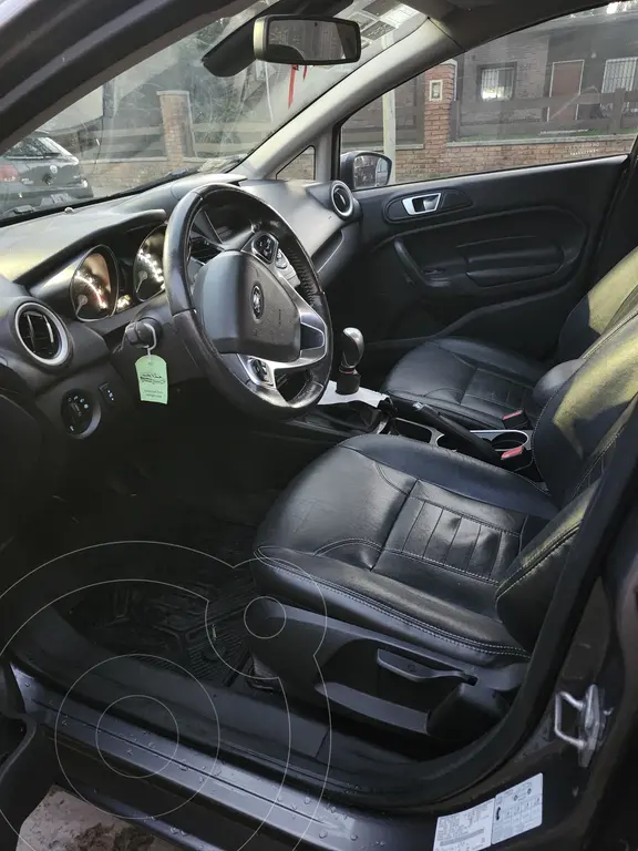 Ford Fiesta Kinetic Sedán Titanium (1596 Cc) 2014 - foto 5