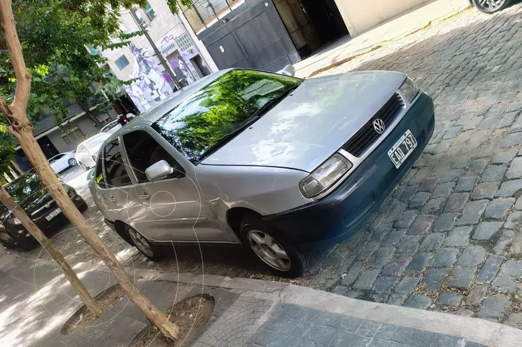 Volkswagen Polo Classic 1.6 Comfortline (1596 Cc) 2002 - foto 3