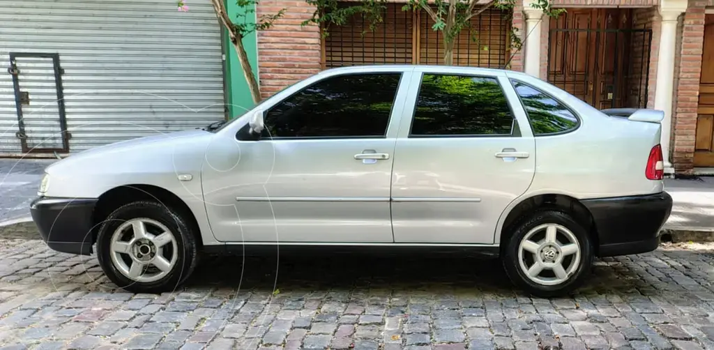 Volkswagen Polo Classic 1.6 Comfortline (1596 Cc) 2002 - foto 4