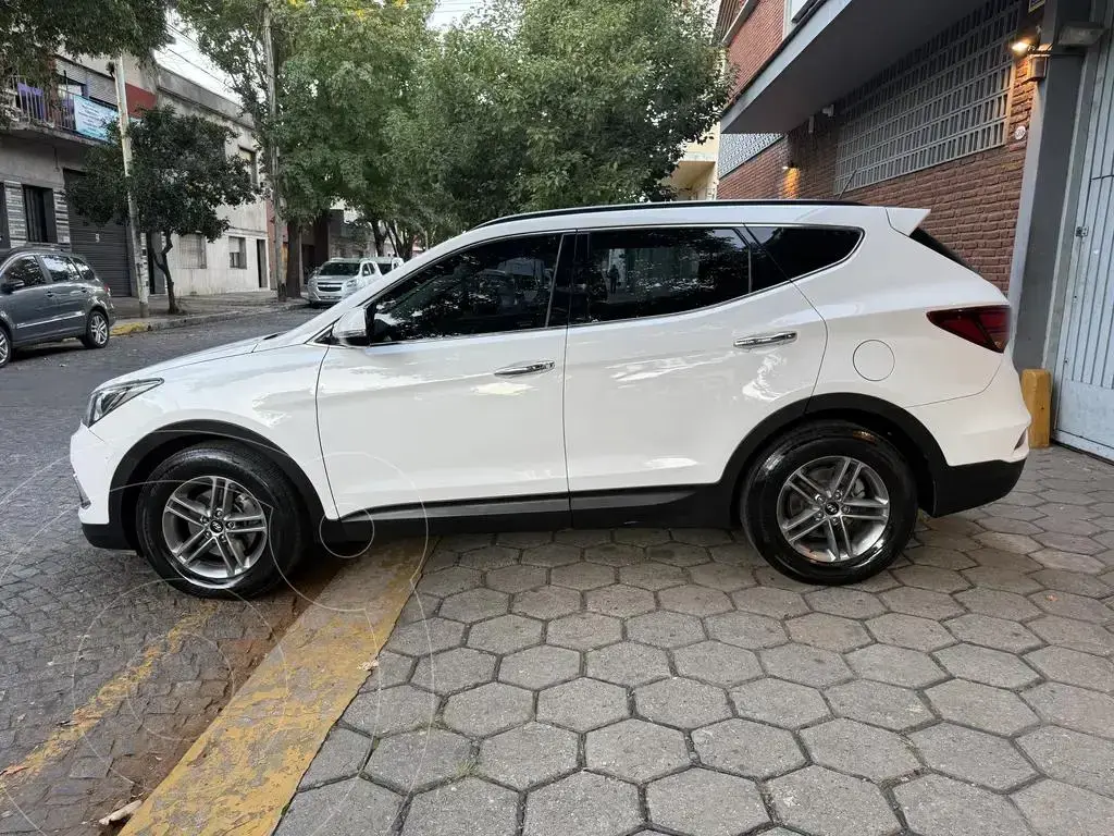 Hyundai Santa Fe 2.4 4X4 Full Premium 7 Asientos Crdi (2199 Cc) 2017 - foto 3