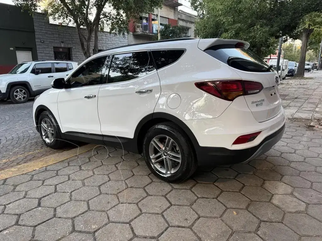 Hyundai Santa Fe 2.4 4X4 Full Premium 7 Asientos Crdi (2199 Cc) 2017 - foto 4