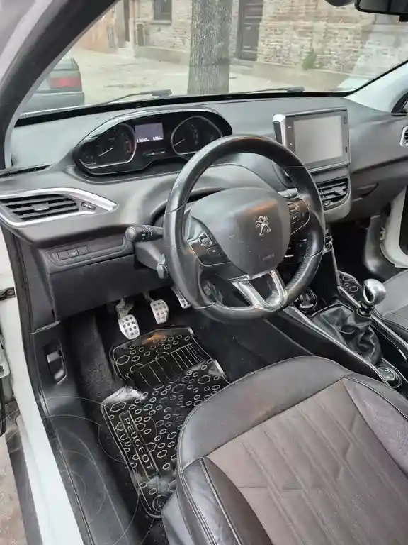 Peugeot 2008 Sport Thp  2018 - foto 4