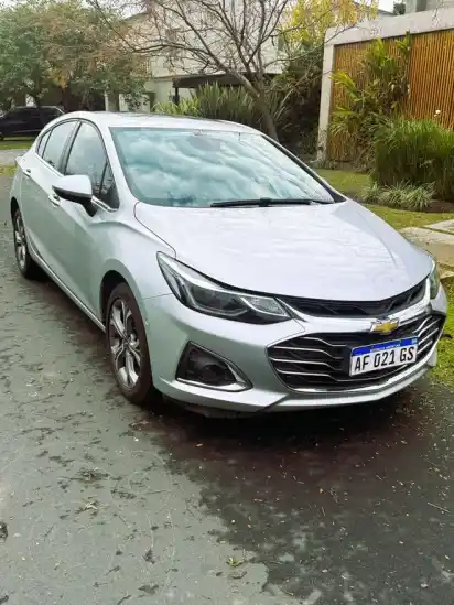 Chevrolet Cruze 5 Premier Aut 2022 - foto 1