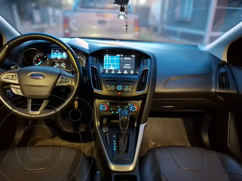 Ford Focus Sedán 2.0L Se Plus Aut  2016 - foto 5