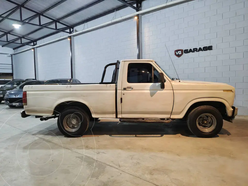 Ford F-100 Xl 4X2 (4200 Cc) 1980 - foto 2