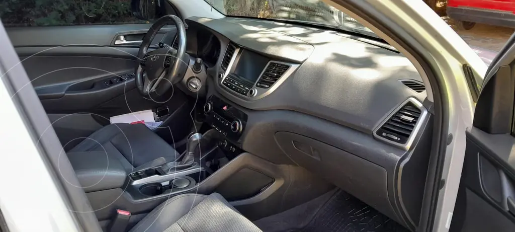Hyundai Tucson 4X2 2.0 Aut Panorama Sunroof (1999 Cc) 2019 - foto 3