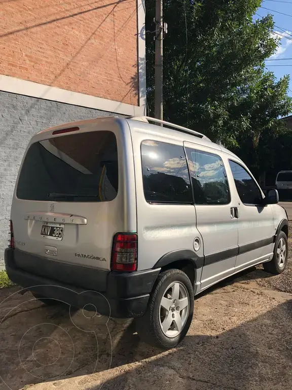 Peugeot Partner Patagónica 1.6 Ac (N/D) 2011 - foto 2
