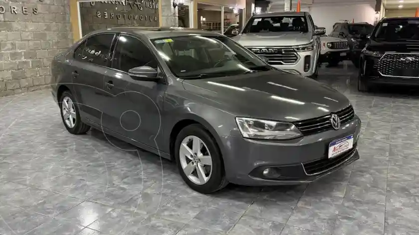 Volkswagen Vento 2.5 Fsi Luxury Tiptronic  2013 - foto 3
