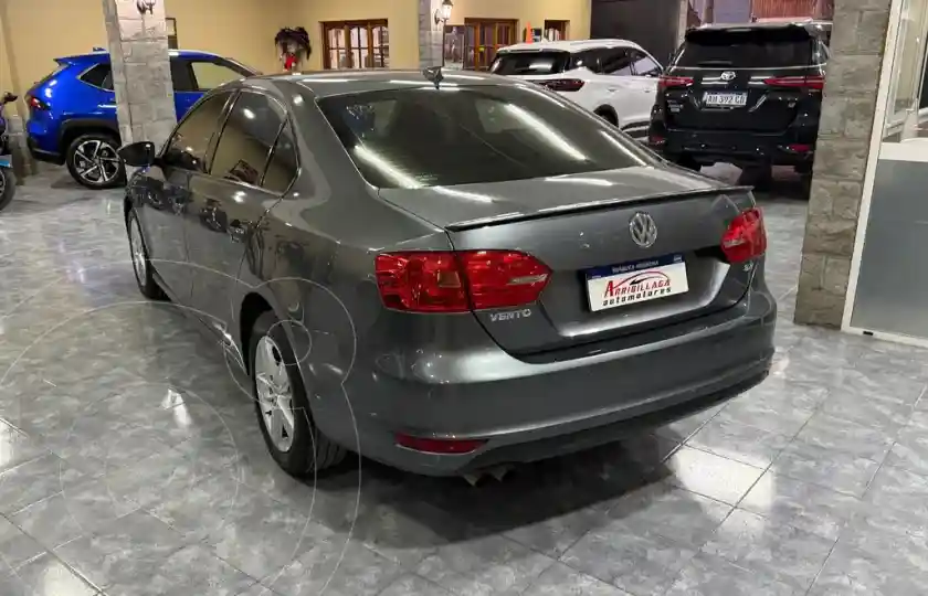 Volkswagen Vento 2.5 Fsi Luxury Tiptronic  2013 - foto 4