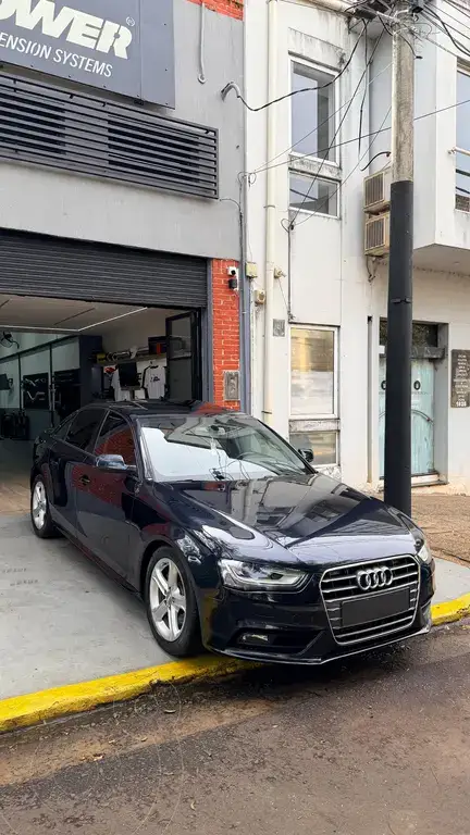 Audi A4 2.0 T Fsi Ambition (211Cv) (1984 Cc) 2013 - foto 1