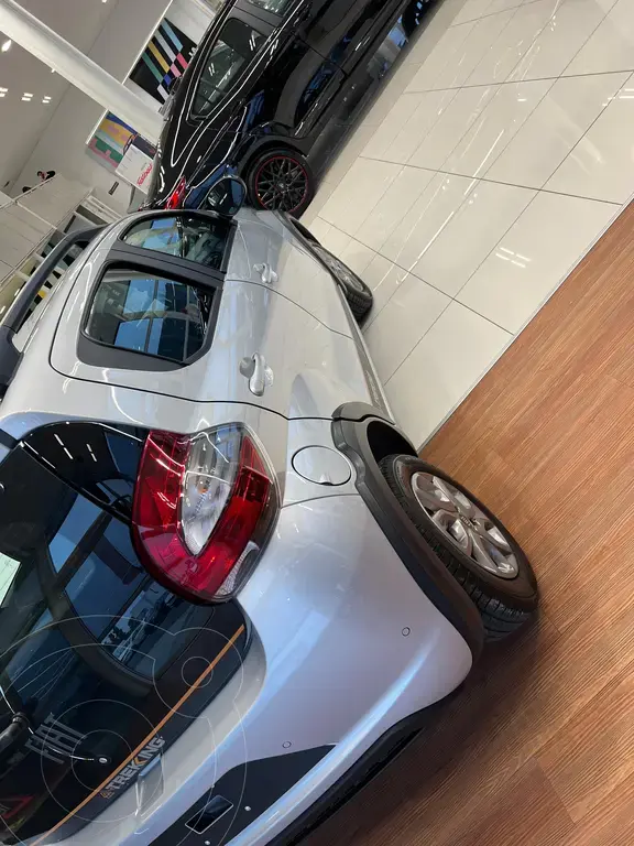 Fiat Mobi Trekking (999 Cc) 2025 - foto 4