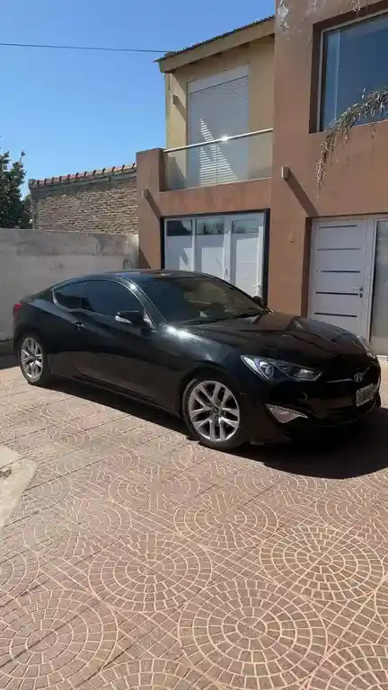 Hyundai Genesis Coupé 2.0 T (275Cv)  2014 - foto 4