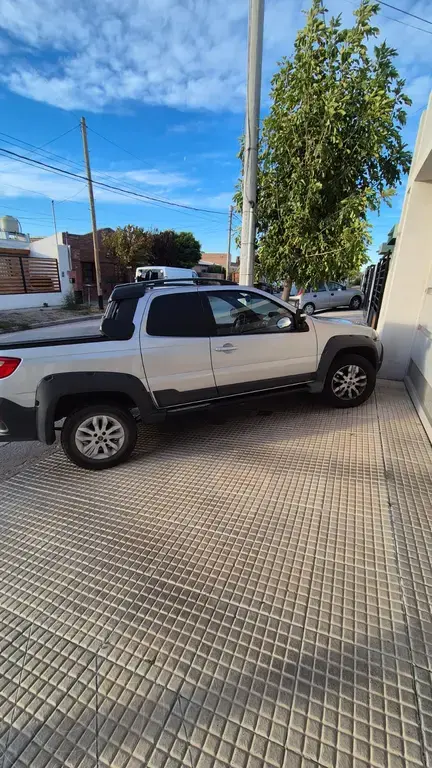 Fiat Strada Adventure 1.6 Cabina Doble Seguridad (1598 Cc) 2018 - foto 3
