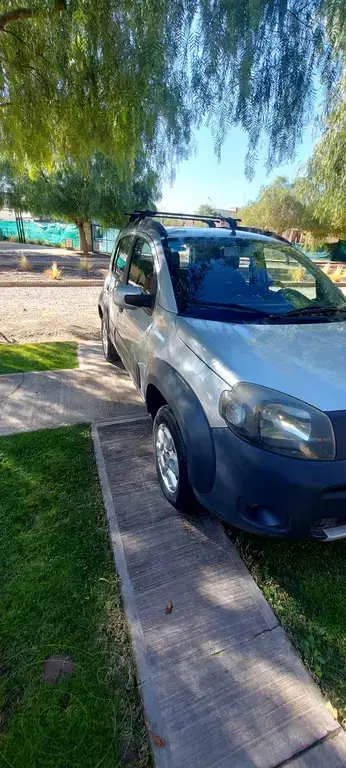 Fiat Uno 5P 1.4 Fire Evo Way Pack Seguridad (1368 Cc) 2014 - foto 4