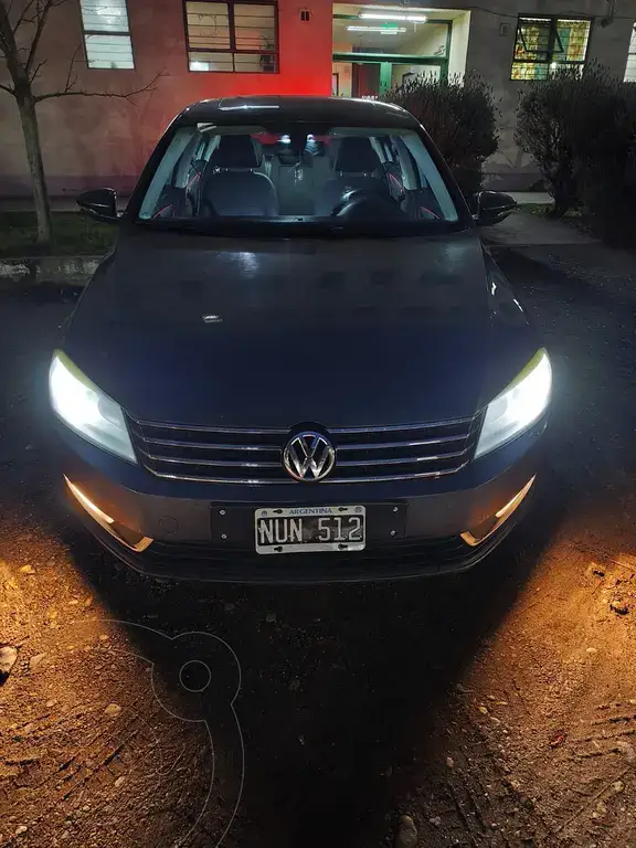 Volkswagen Passat 1.8 Tsi Comfort (1798 Cc) 2014 - foto 1