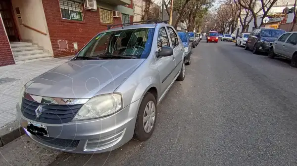 Renault Logan 2013 - foto 1