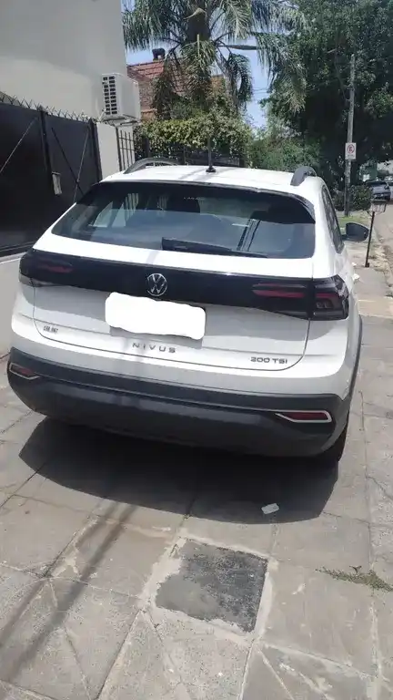 Volkswagen Nivus Comfortline 200 Tsi  2023 - foto 4