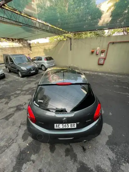 Peugeot 208 Feline 1.6 Tiptronic  2020 - foto 3