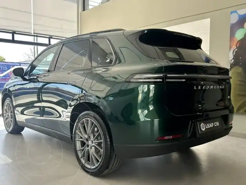 Leapmotor C10 Reev  2026 - foto 2