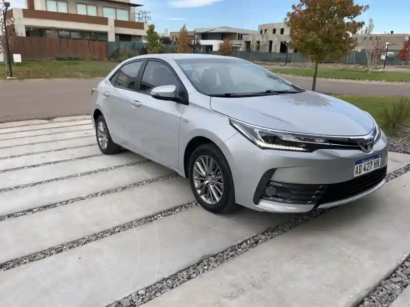 Toyota Corolla 1.8 Xei Pack Cvt  2019 - foto 3