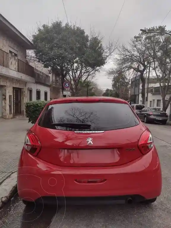 Peugeot 208 Allure 1.5  2013 - foto 5