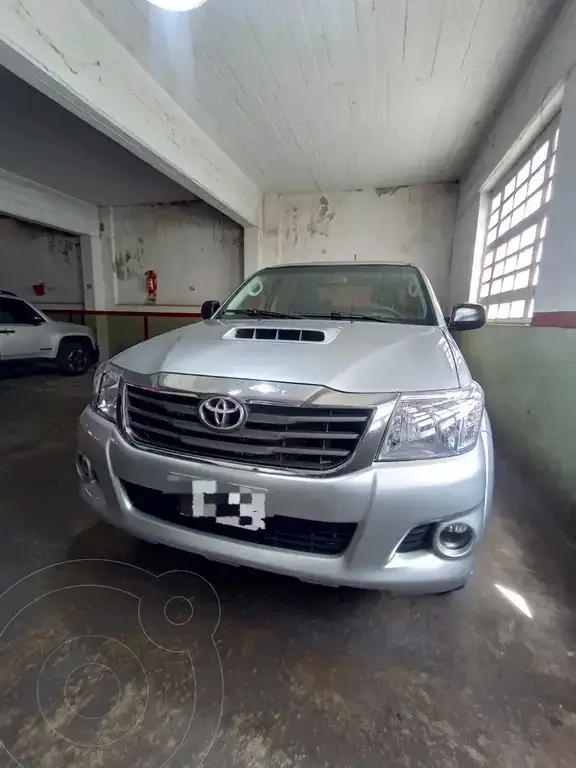 Toyota Hilux 3.0 4X2 Srv Tdi Dc Cuero (2982 Cc) 2015 - foto 1