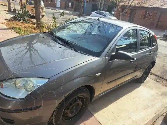 Ford Focus 5P 1.6L Ambiente  2007 - foto 2