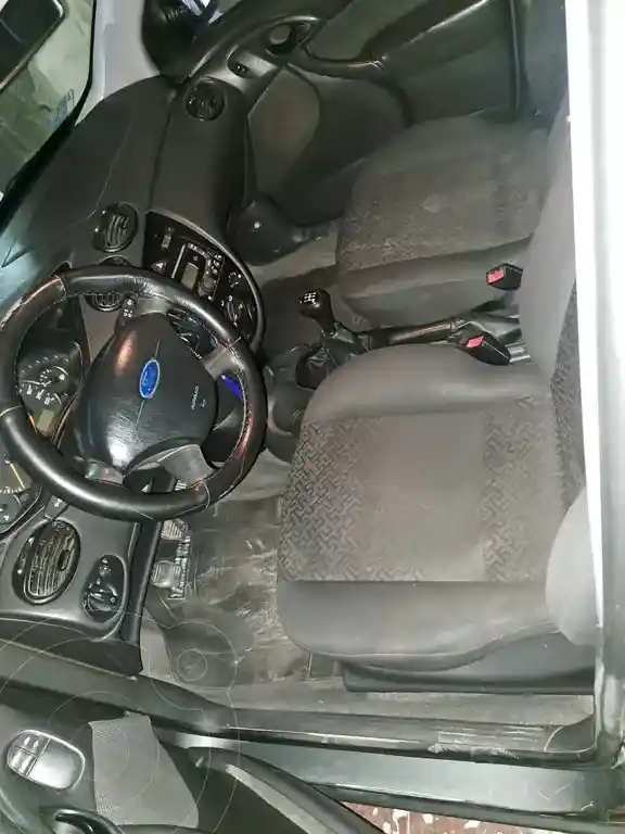 Ford Focus 5P 1.6L Ambiente  2007 - foto 4