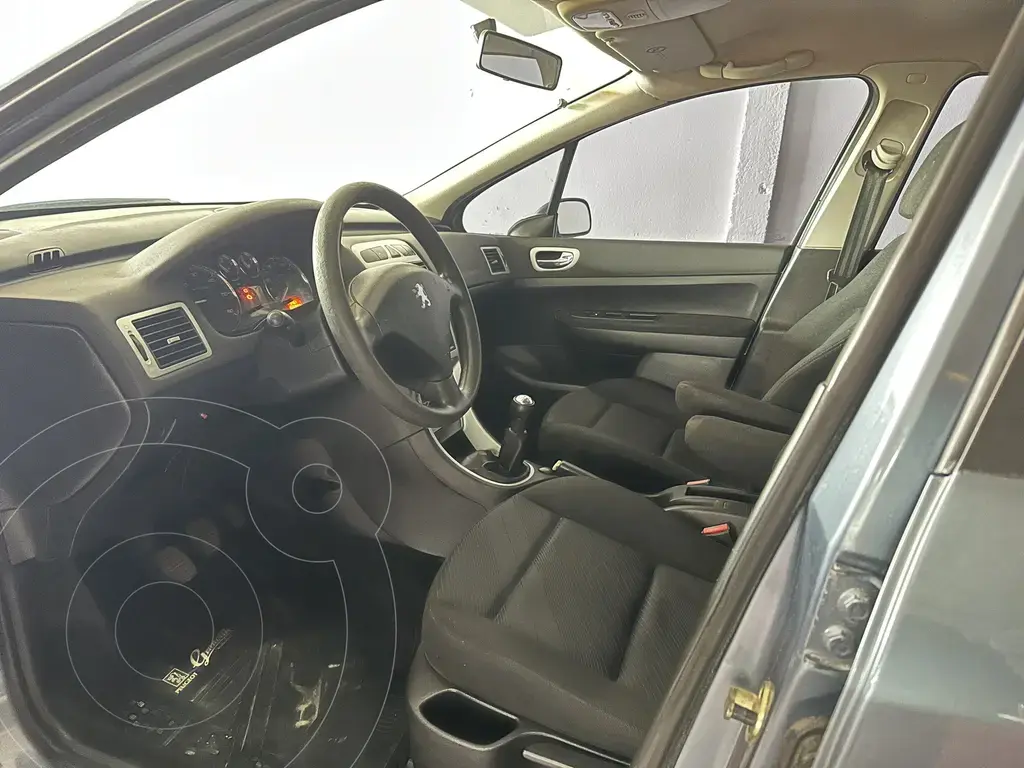 Peugeot 307 Sedán 4P 2.0 Xs Hdi (1997 Cc) 2007 - foto 5