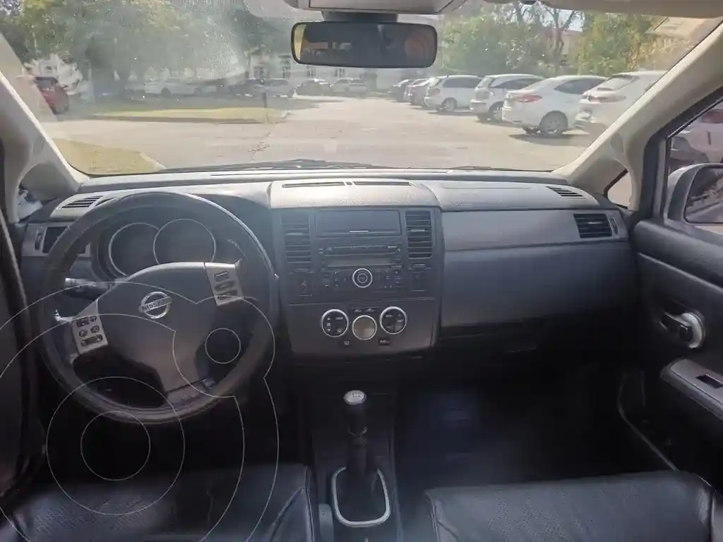 Nissan Tiida Tekna  2014 - foto 4