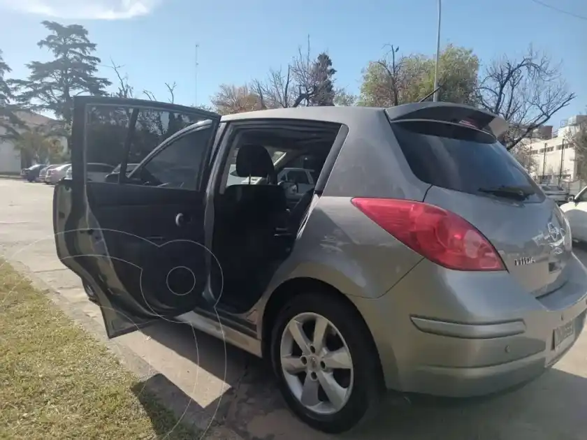 Nissan Tiida Tekna  2014 - foto 5