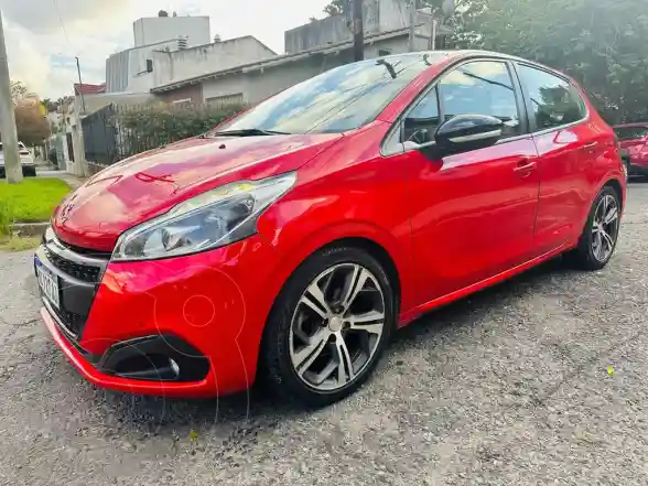 Peugeot 208 Feline 1.6  2018 - foto 3