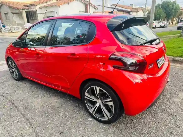 Peugeot 208 Feline 1.6  2018 - foto 4