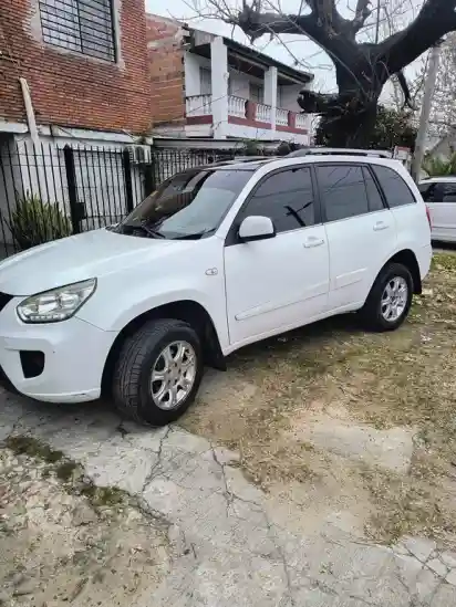 Chery Tiggo 2.0 4X2 Luxury Aut  2015 - foto 2