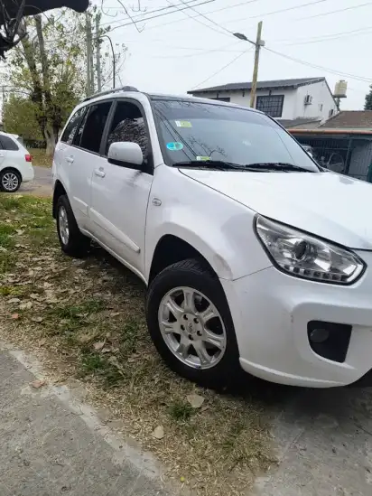 Chery Tiggo 2.0 4X2 Luxury Aut  2015 - foto 3