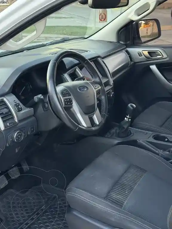 Ford Ranger Xlt 3.2L 4X2 Tdi Cd  2022 - foto 5