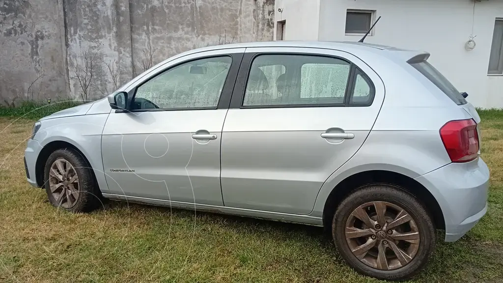 Volkswagen Gol Trend 5P Comfortline (1599 Cc) 2018 - foto 4