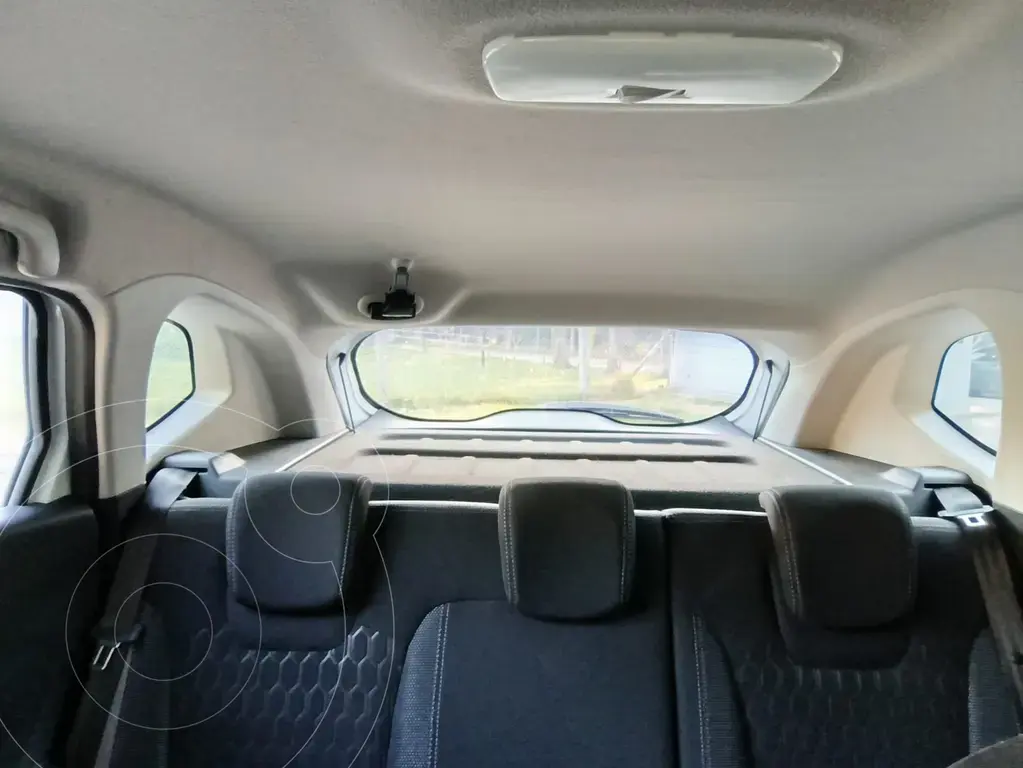 Renault Captur Zen  2018 - foto 3