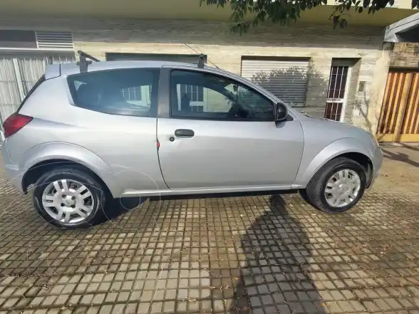Ford Ka 1.0L Fly Plus  2009 - foto 2