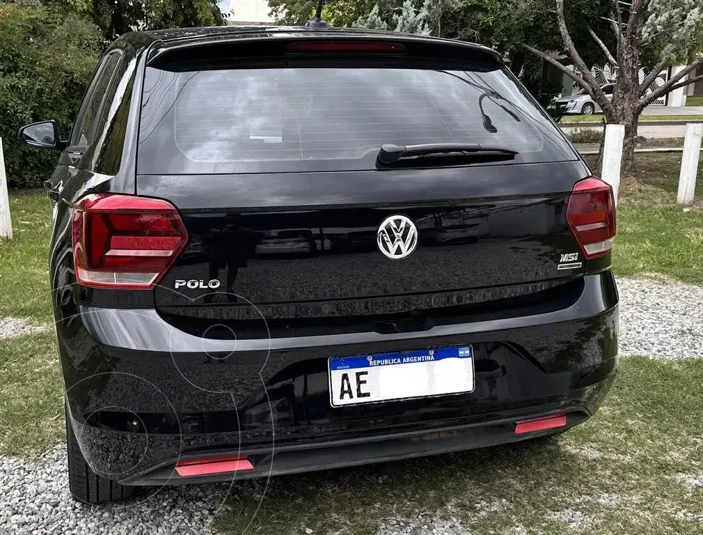 Volkswagen Polo 5P Highline Aut (1598 Cc) 2019 - foto 2