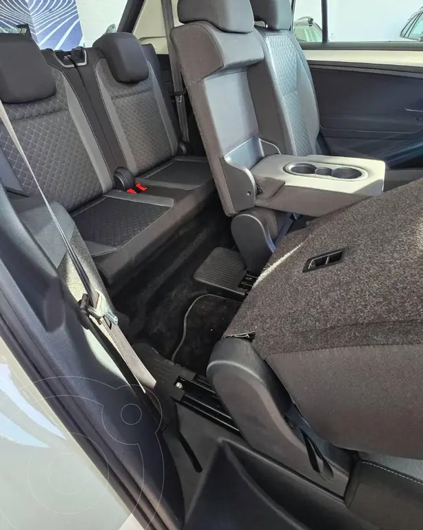 Volkswagen Tiguan Tiguan Allspace 1.4T Trendline Aut 2019 - foto 4