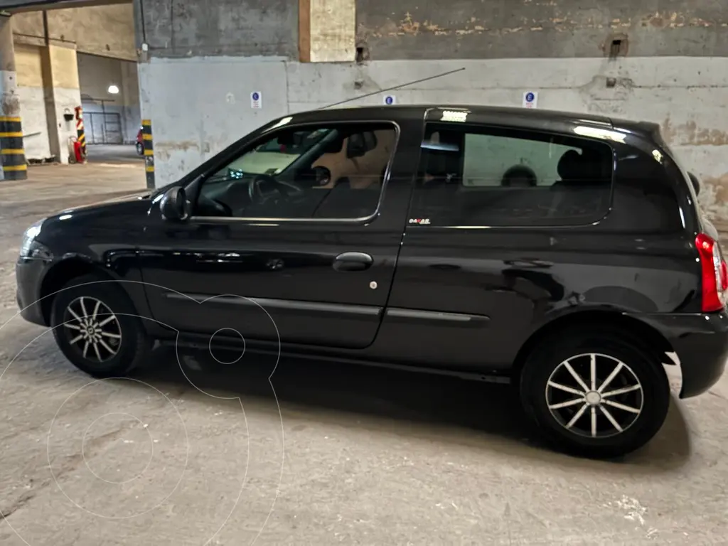 Renault Clio Mío 3P Expression Pack I (1149 Cc) 2013 - foto 3