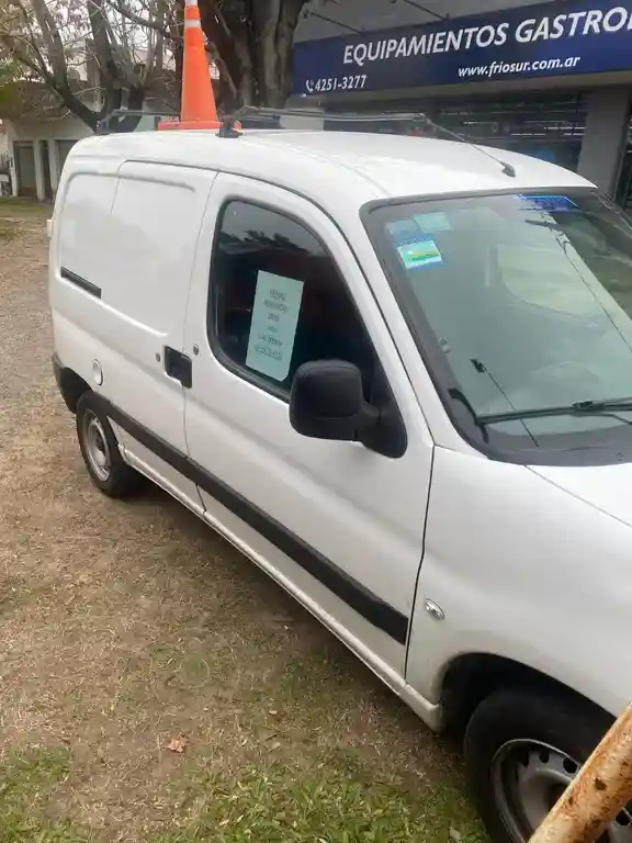 Citroën Berlingo Furgón 1.6 Hdi Business  2018 - foto 2