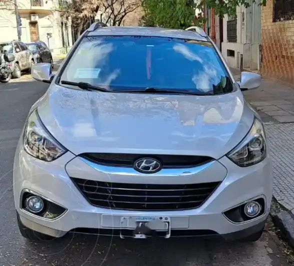 Hyundai Tucson Gl 4X2 2.0  2015 - foto 2