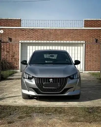 Peugeot 208 Style 1.6  2022 - foto 1