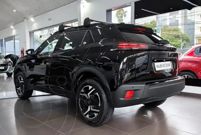 Peugeot 2008 Gt T200  2026 - foto 2